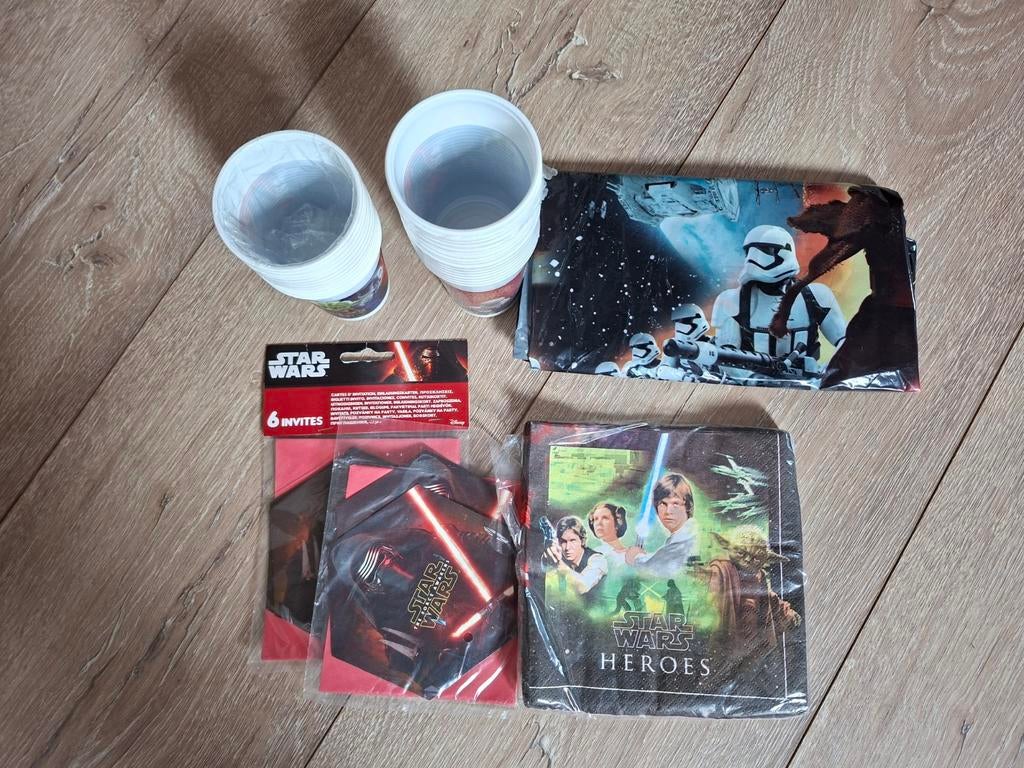 Kinderfeestje pakket Star Wars thema bekers, kaarten, laken, Ophalen of Verzenden, Nieuw