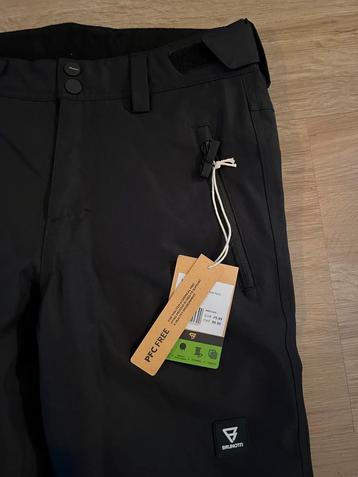 Nieuwe zwarte ski broek Jirony's maat 152 beschikbaar voor biedingen