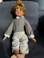 Vintage porseleinen jongetje, Verzamelen, Poppen, Ophalen of Verzenden, Zo goed als nieuw, Pop