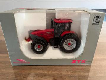 MC Cormick ZTX trekker Universal Hobbies Nieuw PR00243 beschikbaar voor biedingen