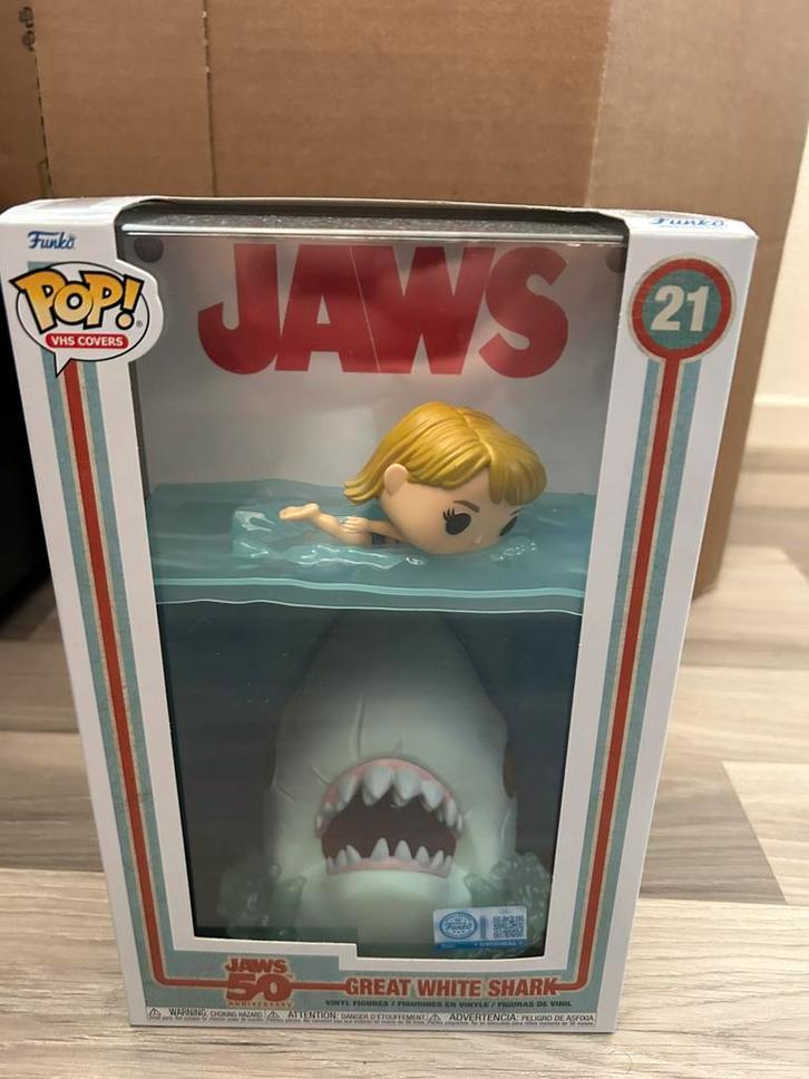 Funko Pop! Jaws cover exclusive, Verzamelen, Poppetjes en Figuurtjes, Zo goed als nieuw, Ophalen of Verzenden