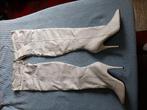 Prachtige nieuwe witte leren lieslaarzen Mt 43, Kleding | Dames, Schoenen, Ophalen of Verzenden, Nieuw, Wit, Sneakers of Gympen
