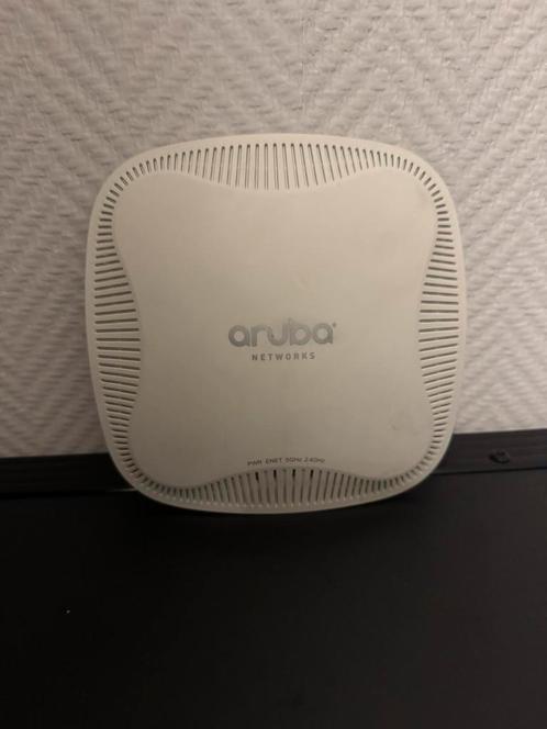 Aruba IAP-103 Access Point – Betrouwbare WiFi-oplossing, Computers en Software, Accesspoints, Zo goed als nieuw, Ophalen