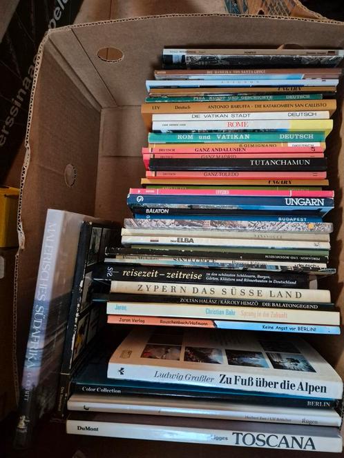 Reisgidsen & vakantie-inspiratie – in het Duits!, Boeken, Reisgidsen, Gelezen, Ophalen of Verzenden