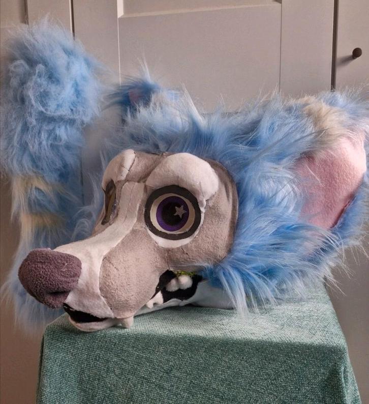 Fursuit masker + tail, Hobby en Vrije tijd, Kostuums, Theaterbenodigdheden en LARP, Zo goed als nieuw, Overige typen, Ophalen of Verzenden