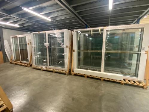 Kunststof kozijnen, pvc ramen, deuren, schuiframen, Ramenhal, Doe-het-zelf en Verbouw, Kozijnen en Schuifpuien, Nieuw, Schuifpui
