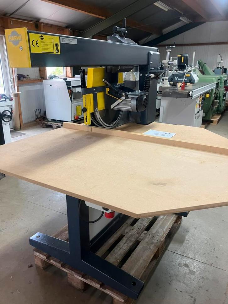 Afkortzaag Harwi 625U dubbel verstek CE, Doe-het-zelf en Verbouw, Gereedschap | Zaagmachines, Zo goed als nieuw, Afkortzaag, 1200 watt of meer