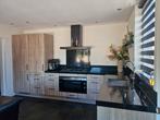 Mooie hoekkeuken van het merk bribus begin September, Huis en Inrichting, Keuken | Complete keukens, Ophalen, Overige kleuren