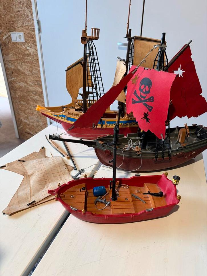 Grote partij Playmobil: piraten, kasteel, zwembad enz., Kinderen en Baby's, Speelgoed | Playmobil, Gebruikt, Los playmobil, Ophalen of Verzenden