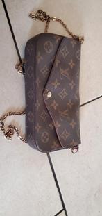 Louis vuitton tasje, Sieraden, Tassen en Uiterlijk, Ophalen of Verzenden, Gebruikt, Bruin