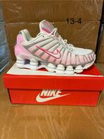 Partij nike sneakers, Kleding | Dames, Schoenen, Ophalen of Verzenden, Nieuw, Overige kleuren, Sneakers of Gympen