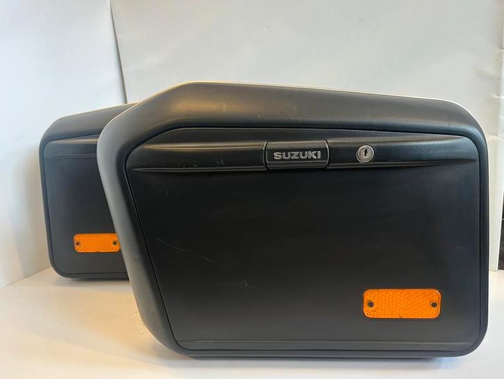N.O.S. zwarte zijkoffers voor Suzuki van het merk Krauser, Motoren, Accessoires | Koffers en Tassen, Nieuw, Ophalen