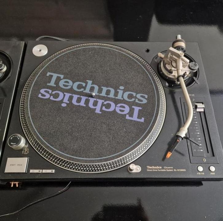 Technics SL-1210 M5G met ortofon naalden (2 Stuks), Muziek en Instrumenten, Dj-sets en Draaitafels, Zo goed als nieuw, Technics