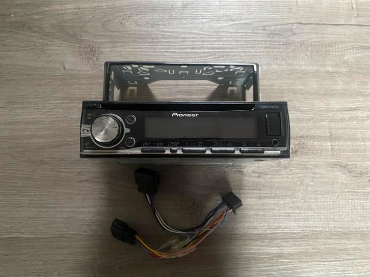 Pioneer DEH-X5700BT Bluetooth auto radio, Auto diversen, Autoradio's, Gebruikt, Ophalen of Verzenden