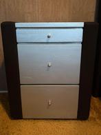 2 stuks nachtkastjes - Swiss Sense, Ophalen, Overige materialen, Gebruikt, 55 tot 70 cm