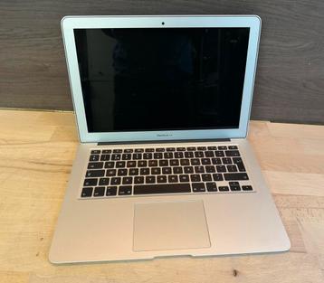 Macbook Air 13 inch 2017 beschikbaar voor biedingen