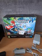 Nintendo Wii U 32GB Mario Kart 8 Premium Bundel, Ophalen, Met 1 controller, Met games