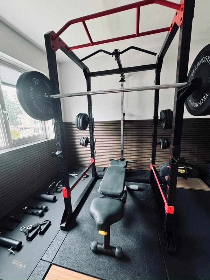 Technogym adjustable bench // fitness bankje, Sport en Fitness, Fitnessmaterialen, Zo goed als nieuw, Fitnessbank, Ophalen