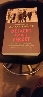 De Jacht op het Verzet - Ad van Liempt, 20e eeuw of later, Ad van Liempt, Ophalen of Verzenden, Zo goed als nieuw