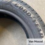 Goodyear Efficient Grip Cargo 2 215/60/R17C 109/107T, -, -, 17 inch, Ophalen of Verzenden