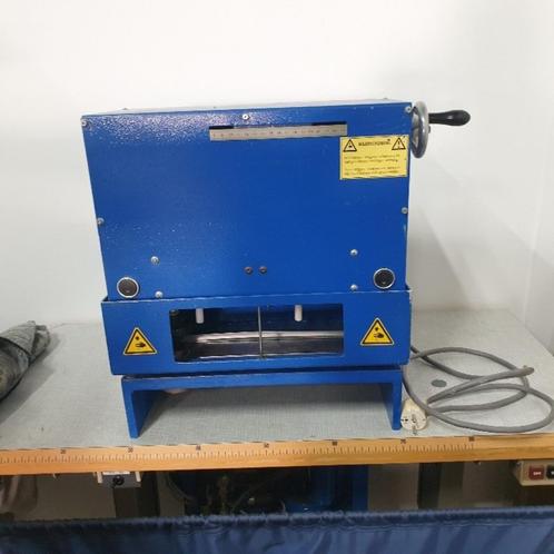 Te Koop Hyproflex gordijn ringen stanz machine, Hobby en Vrije tijd, Naaimachines en Toebehoren, Gebruikt, Lockmachine, Overige merken