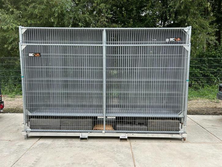 Bouwhek combipallet met 30 sets bouwhekken anti climb ZGAN, Doe-het-zelf en Verbouw, Overige Doe-het-zelf en Verbouw, Zo goed als nieuw