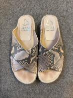 Dames slippers, Kleding | Dames, Schoenen, Ophalen of Verzenden, Zo goed als nieuw, Slippers