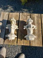 Oude zandstenen sculpturen., Ophalen of Verzenden