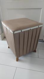 Vintage poef vierkant beige geplooid skaileer, Minder dan 50 cm, Gebruikt, Vierkant, Ophalen of Verzenden