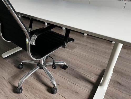 BEKANT wit bureau, 160x80 cm, Huis en Inrichting, Bureaus, Zo goed als nieuw, Bureau, In hoogte verstelbaar, Ophalen