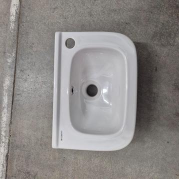 NIEUW! Geberit 300 basic fontein  beschikbaar voor biedingen