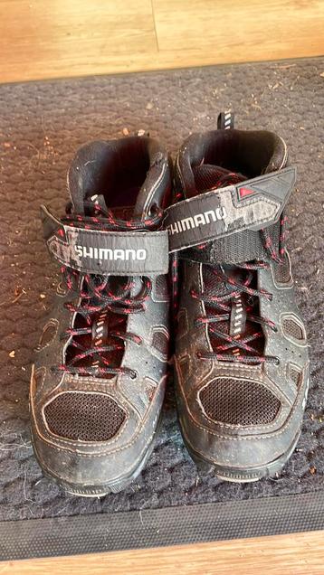 Shimano fietsschoenen,  met SPD-clicks beschikbaar voor biedingen