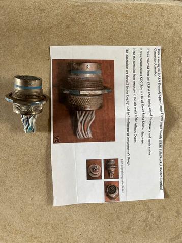 Space Shuttle SRB Connector Assembly beschikbaar voor biedingen