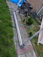 Uitval zonnescherm rood met stormveren, Tuin en Terras, Zonneschermen, Ophalen, Gebruikt, Knikarmscherm