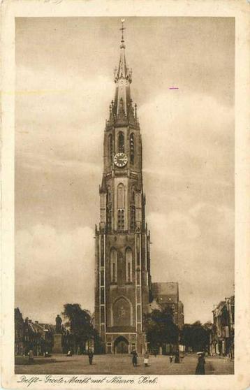 (300-451-037) Delft Groote Markt met Nieuwe Kerk beschikbaar voor biedingen