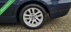 BMW 3-serie 320i Business Line Airco/Parkeersensoren, Auto's, Achterwielaandrijving, 4 cilinders, 150 pk, 14 km/l