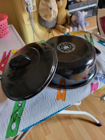 BK Braadpan met Deksel  voor gas beschikbaar voor biedingen