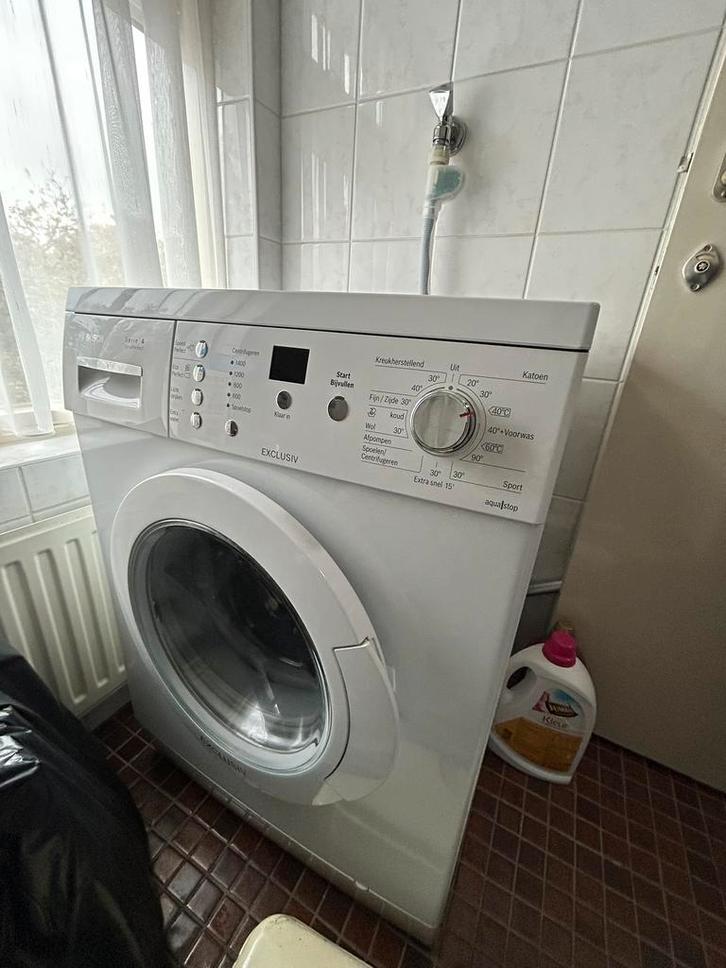 Bosch wasmachine Serie 4 / VarioPerfect, Witgoed en Apparatuur, Wasmachines, Zo goed als nieuw, 6 tot 8 kg, Minder dan 85 cm, 1200 tot 1600 toeren