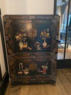 Prachtige heel oude chinese kast met inleg en beschildering, Antiek en Kunst, Antiek | Meubels | Kasten, Ophalen