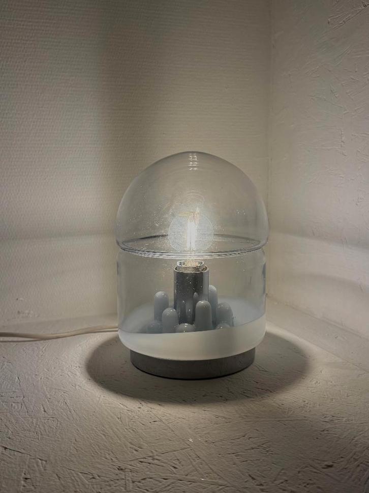 Italiaanse space age Murano glazen tafellamp, Huis en Inrichting, Lampen | Tafellampen, Zo goed als nieuw, Minder dan 50 cm, Glas