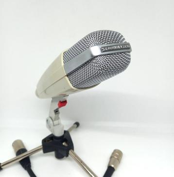 Vintage Sennheiser MD421-N / MD421 / MD421N microfoon + clip beschikbaar voor biedingen