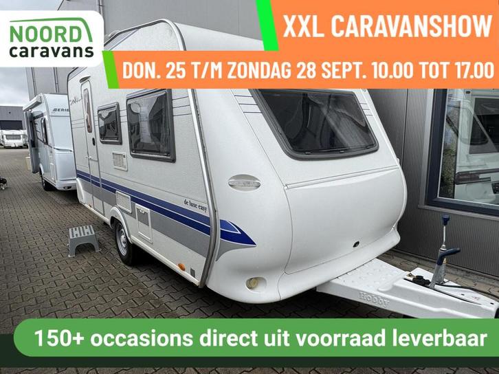 Hobby De Luxe 400 KB VOORTENT + 4 PERS + STAPELBED, Caravans en Kamperen, Caravans, Bedrijf, tot en met 4, 750 - 1000 kg, Hobby