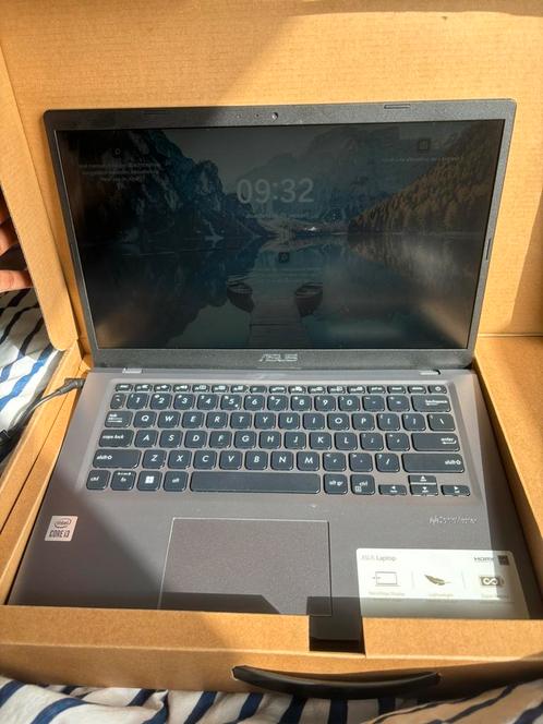 Asus laptop, Computers en Software, Laptopstandaarden, Zo goed als nieuw, In diepte verstelbaar, In hoogte verstelbaar, Ophalen of Verzenden