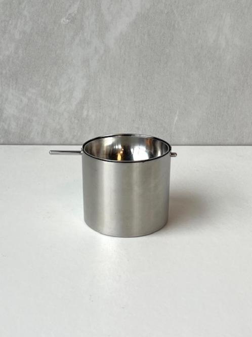 Stelton Cylinda asbak Arne Jacobsen vintage design ashtray, Huis en Inrichting, Woonaccessoires | Overige, Gebruikt, Ophalen of Verzenden