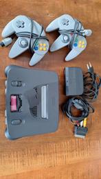 Nintendo 64 met 2 controllers, Spelcomputers en Games, Spelcomputers | Nintendo Super NES, Met 2 controllers, Ophalen of Verzenden