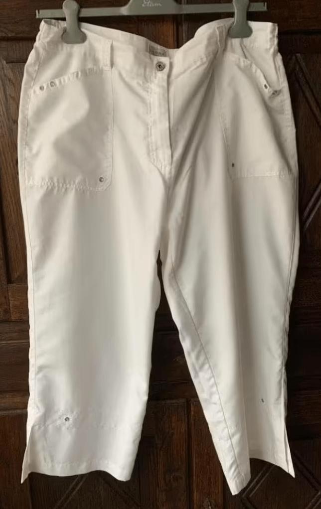 Witte broek, damesbroek 7/8 pijp; CANDA; 48, Kleding | Dames, Grote Maten, Zo goed als nieuw, Broek of Spijkerbroek, Wit, Ophalen of Verzenden