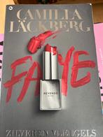 Camilla Läckberg - Zilveren Vleugels, Ophalen of Verzenden, Zo goed als nieuw, Nederland