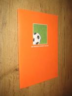 De bakker scoort altijd! (Wk usa/recepten/meneba/voetbal), Ophalen of Verzenden, Zo goed als nieuw, Balsport