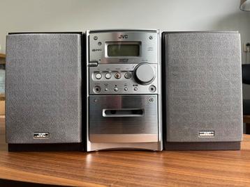 JVC micro stereo set beschikbaar voor biedingen