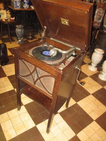 Antieke Grammofoon His masters Voice model 145 met  5a kop beschikbaar voor biedingen